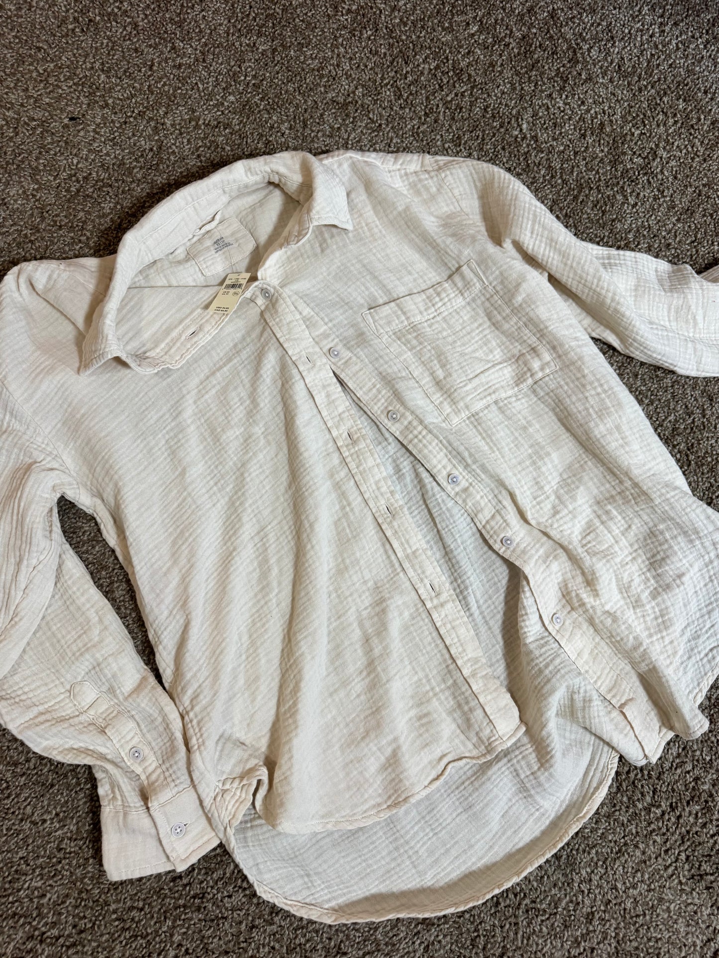 Aerie new xs runs big like a medium. 3
