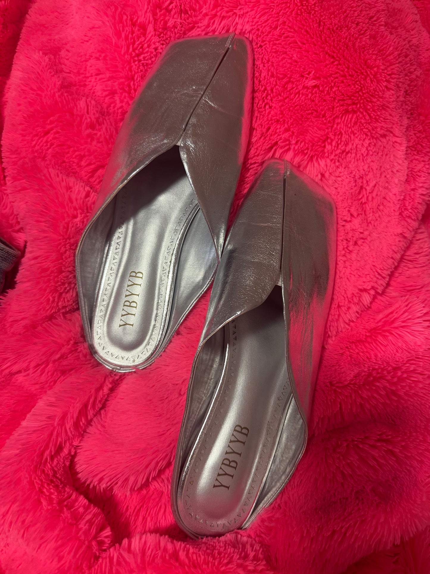 Size 10 - 2
