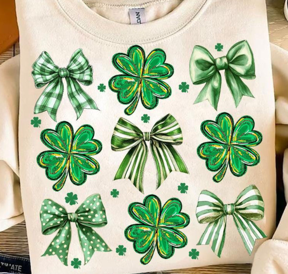Shamrock and bow