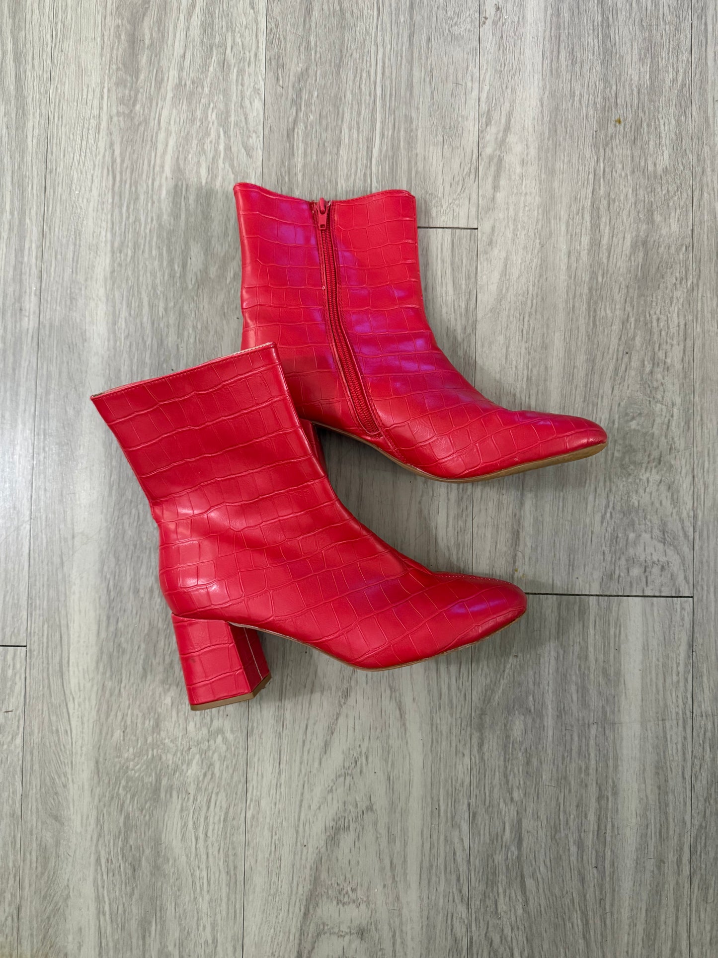 Size 10.