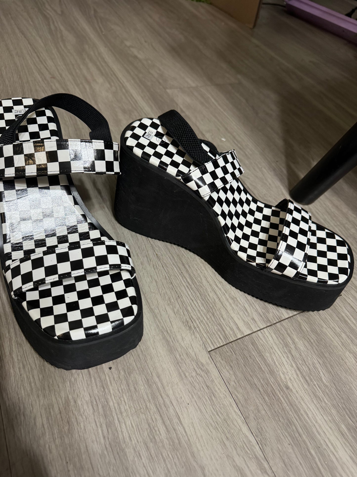 Size 10