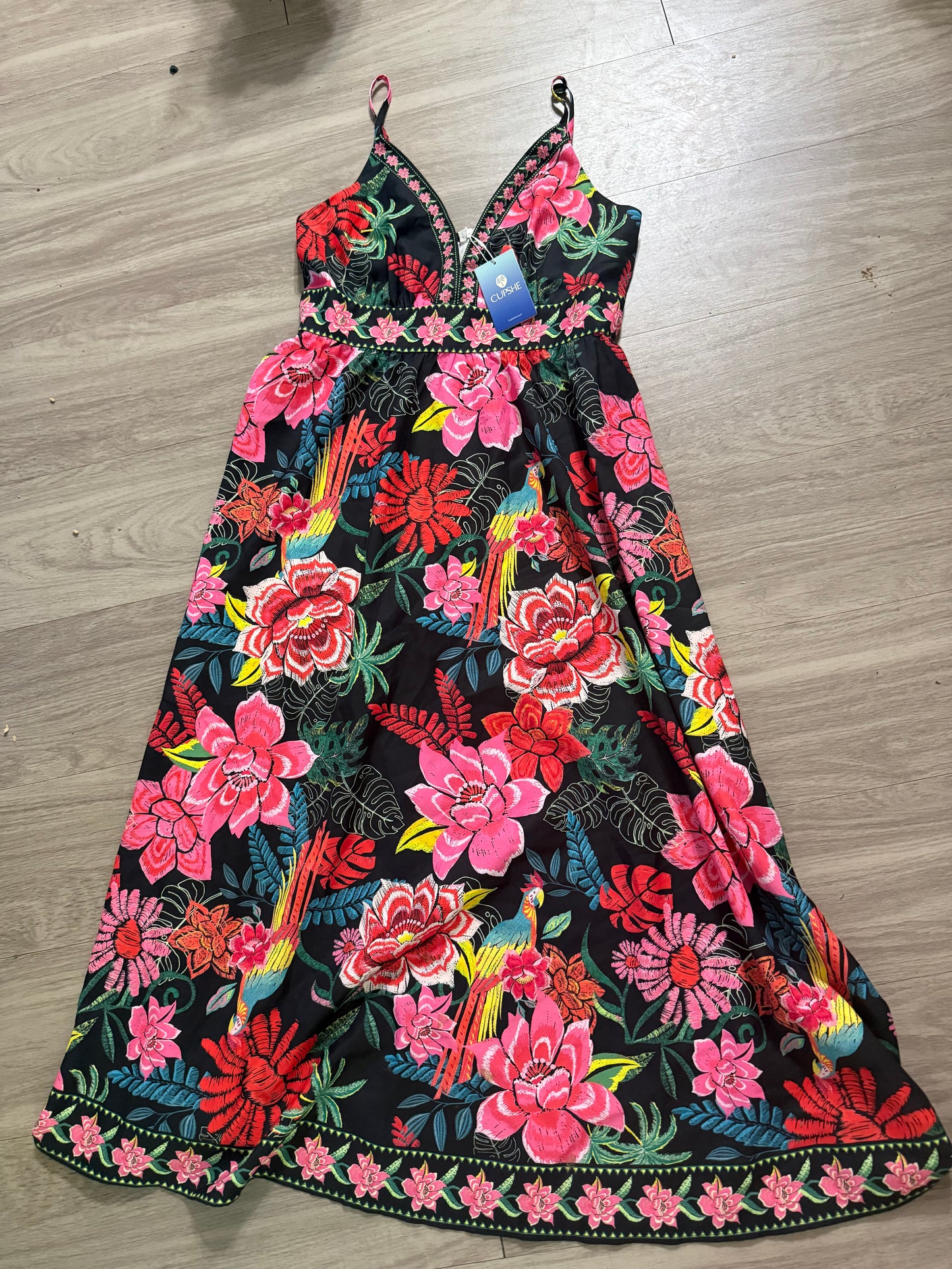 Size medium. Cupshe. New.