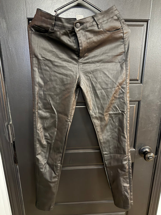 Faux leather medium