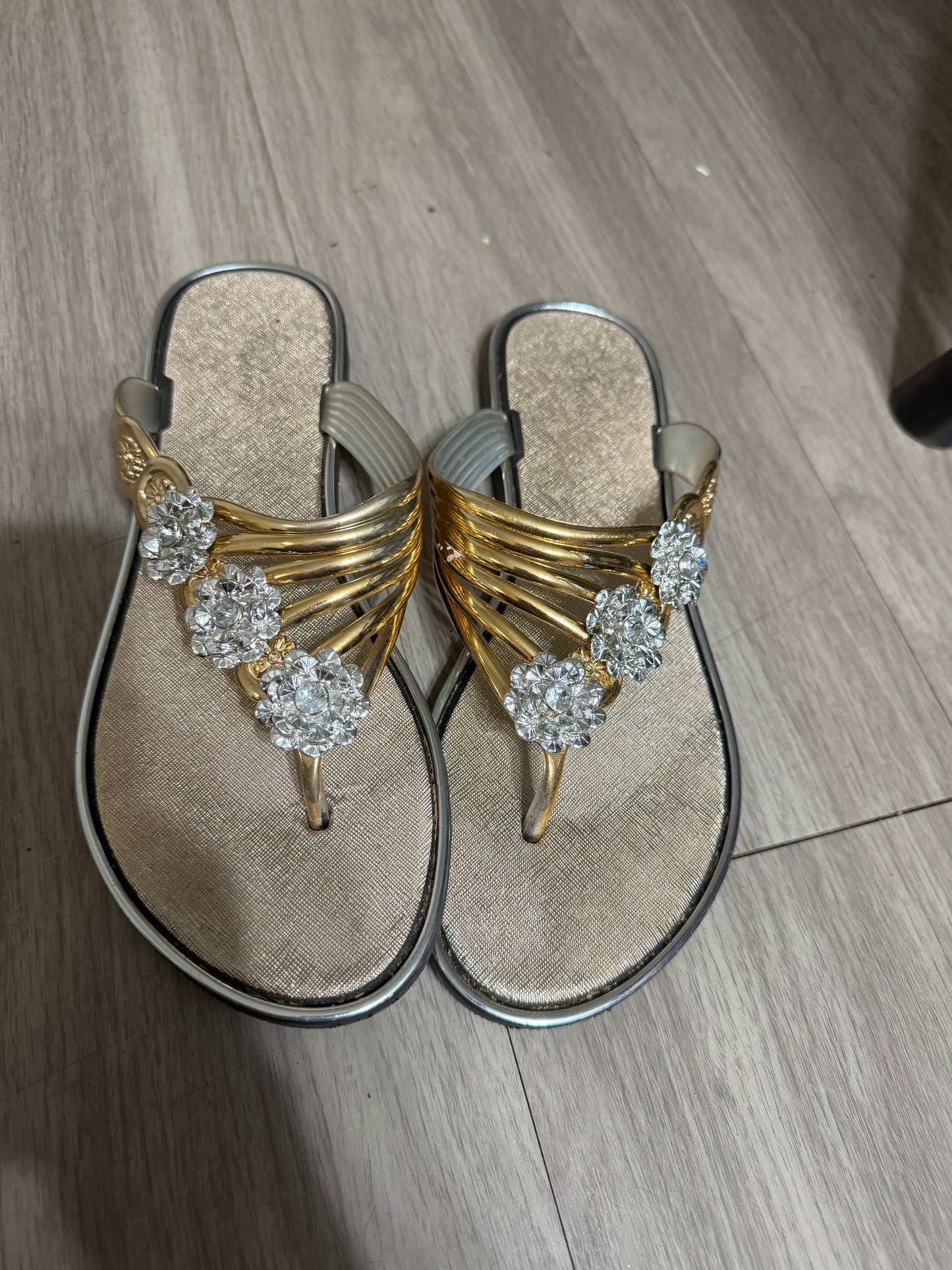 Size 10