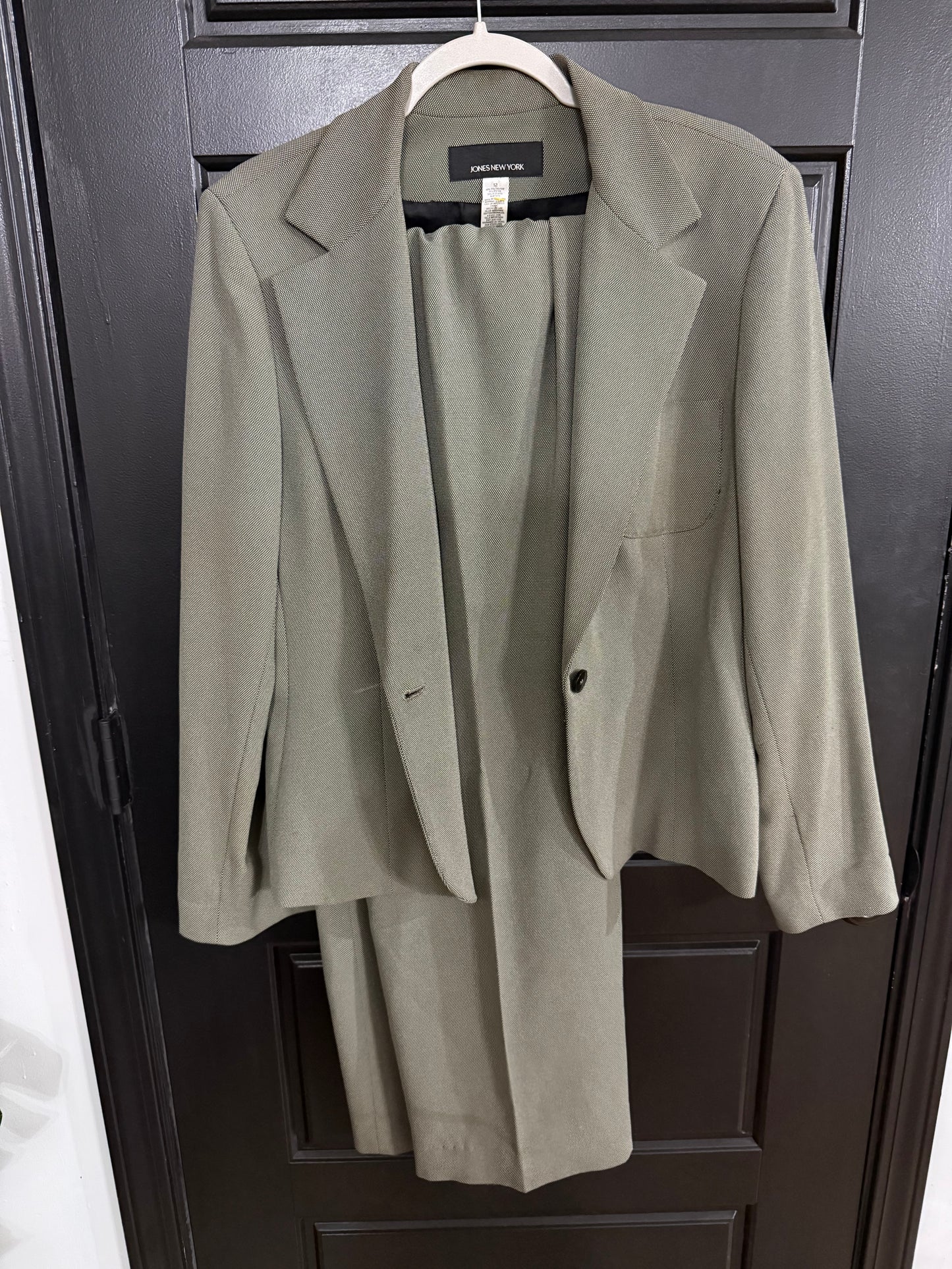 Jones 14 pants 12 jacket