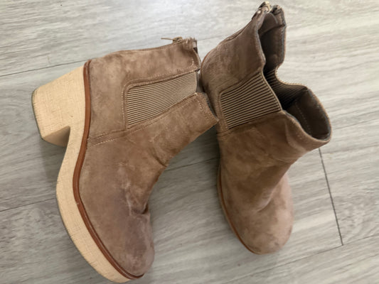 Size 10