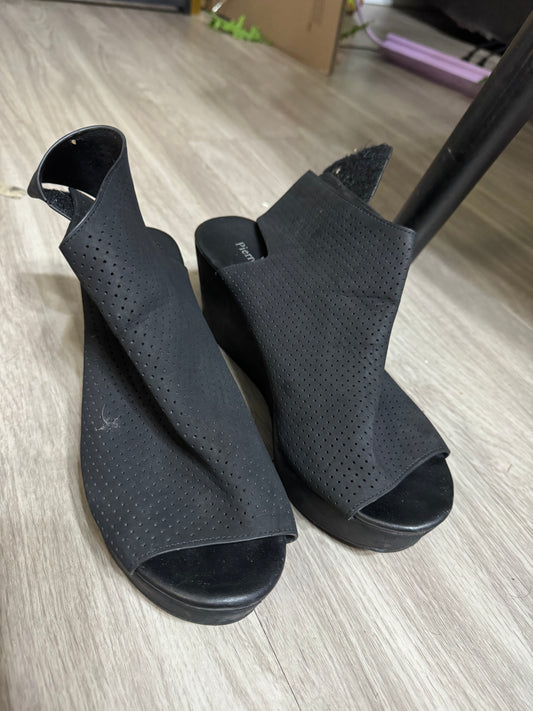 Size 10
