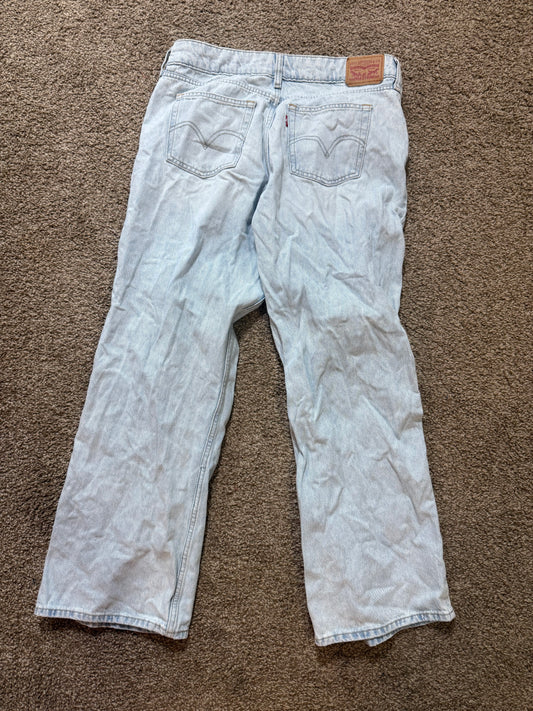 Levi’s size 31